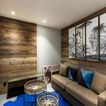 Stallion F Apartment